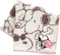 【Order】Peanuts Snoopy Initial Towel -Kaliss IMG 70125
