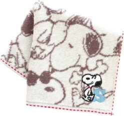 【Order】Peanuts Snoopy Initial Towel -Kaliss IMG 70143